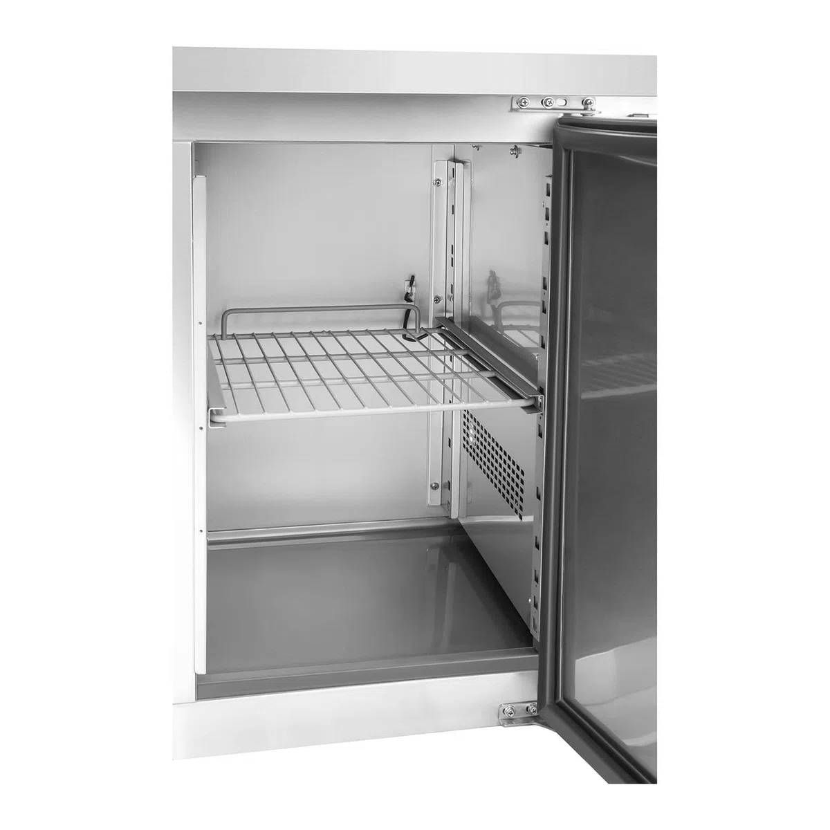 Royal Catering Mesa Refrigerada RCLK-S339 (339 L, Superficie de trabajo de acero inoxidable, compresor 258 W Zanussi, 3 puertas, R600a)