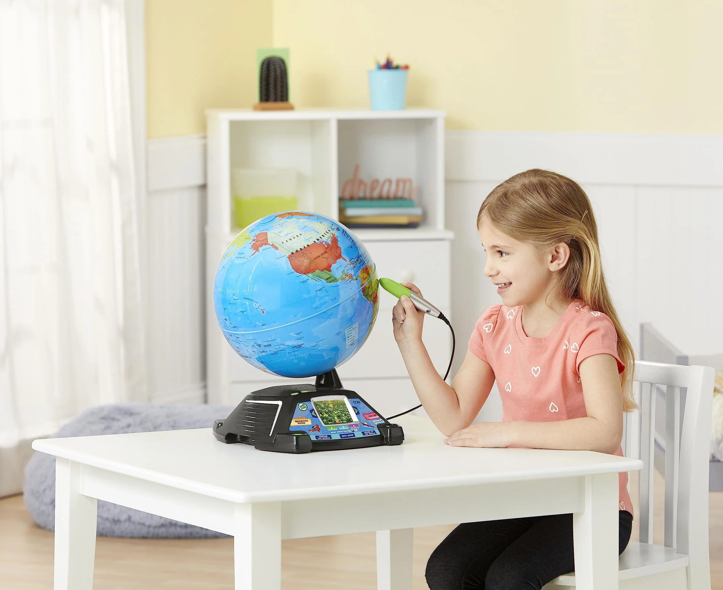 VTech Globo terráqueo multimedia con Pantalla LCD +600 vídeos BBC Regalo niños +7 años